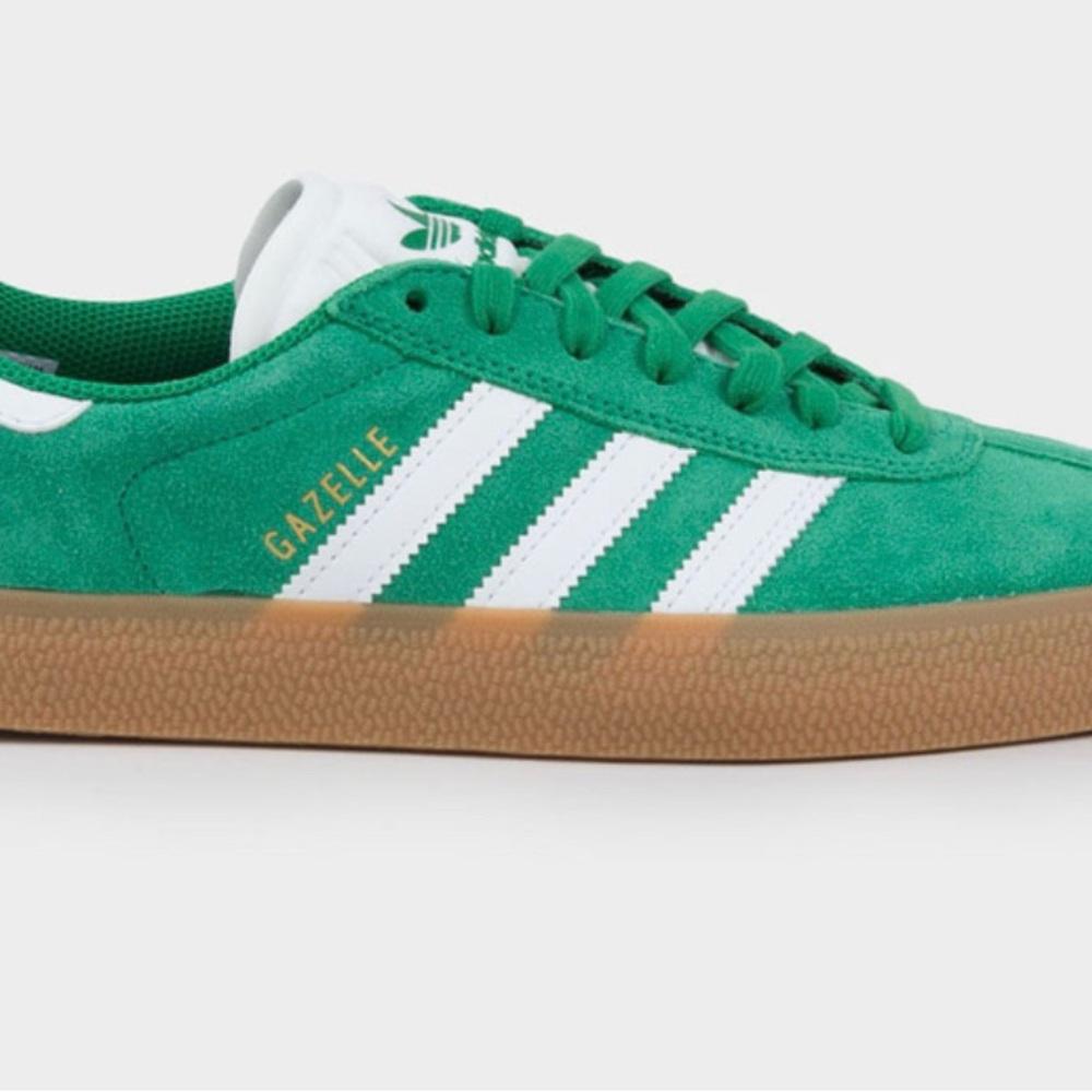 Adidas GAZELLE ADV sneakers size Women 8 Men 7 New